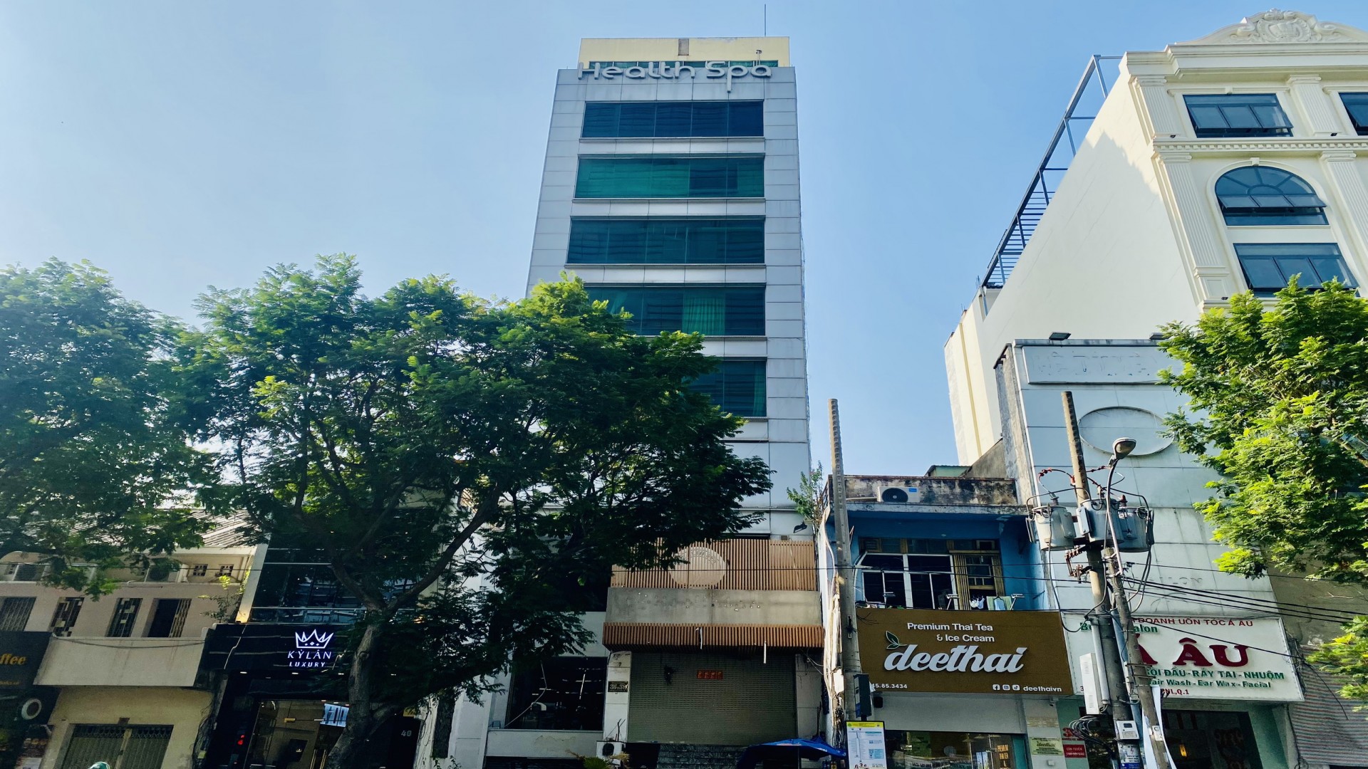 Toà Nhà Mặt Tiền Đường Nguyễn Cư Trinh