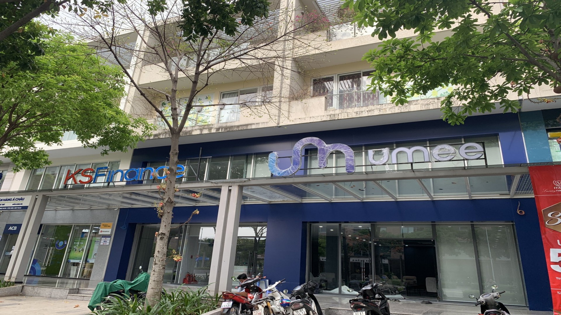 Toà Nhà Mặt Tiền Đường Nguyễn Cơ Thạch