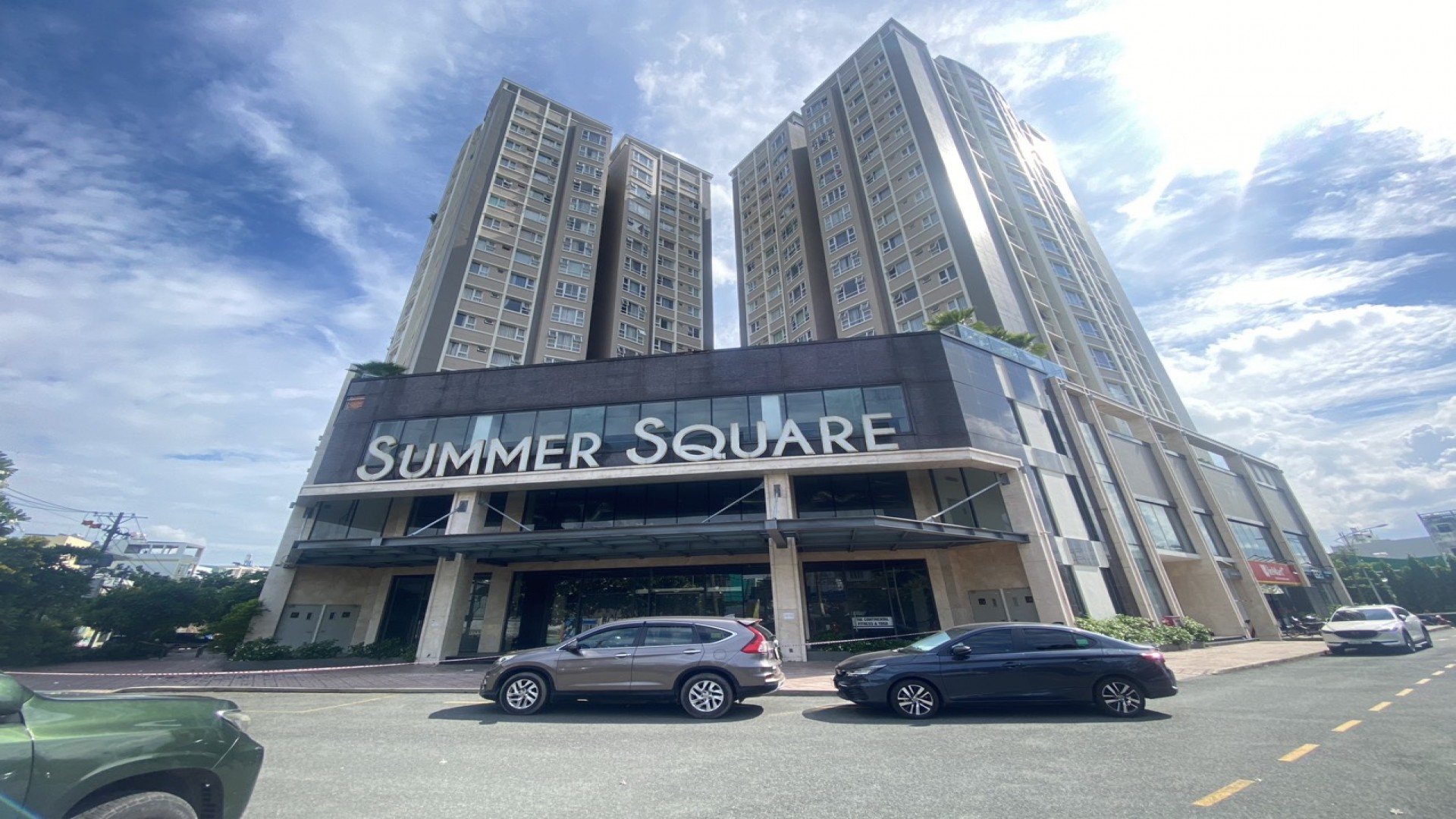 Summer Square