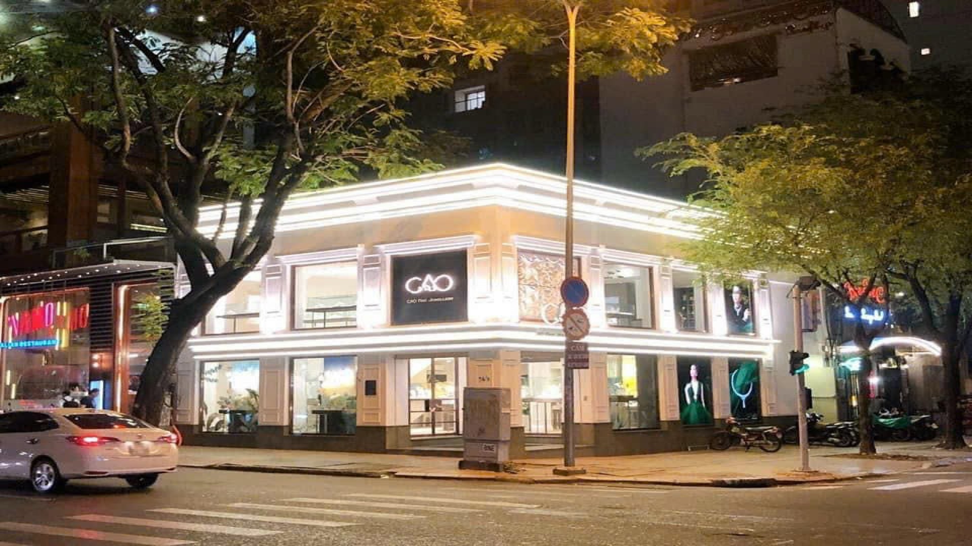 Cho Thuê Toà Nhà Hai Mặt Tiền Đường Hai Bà Trưng