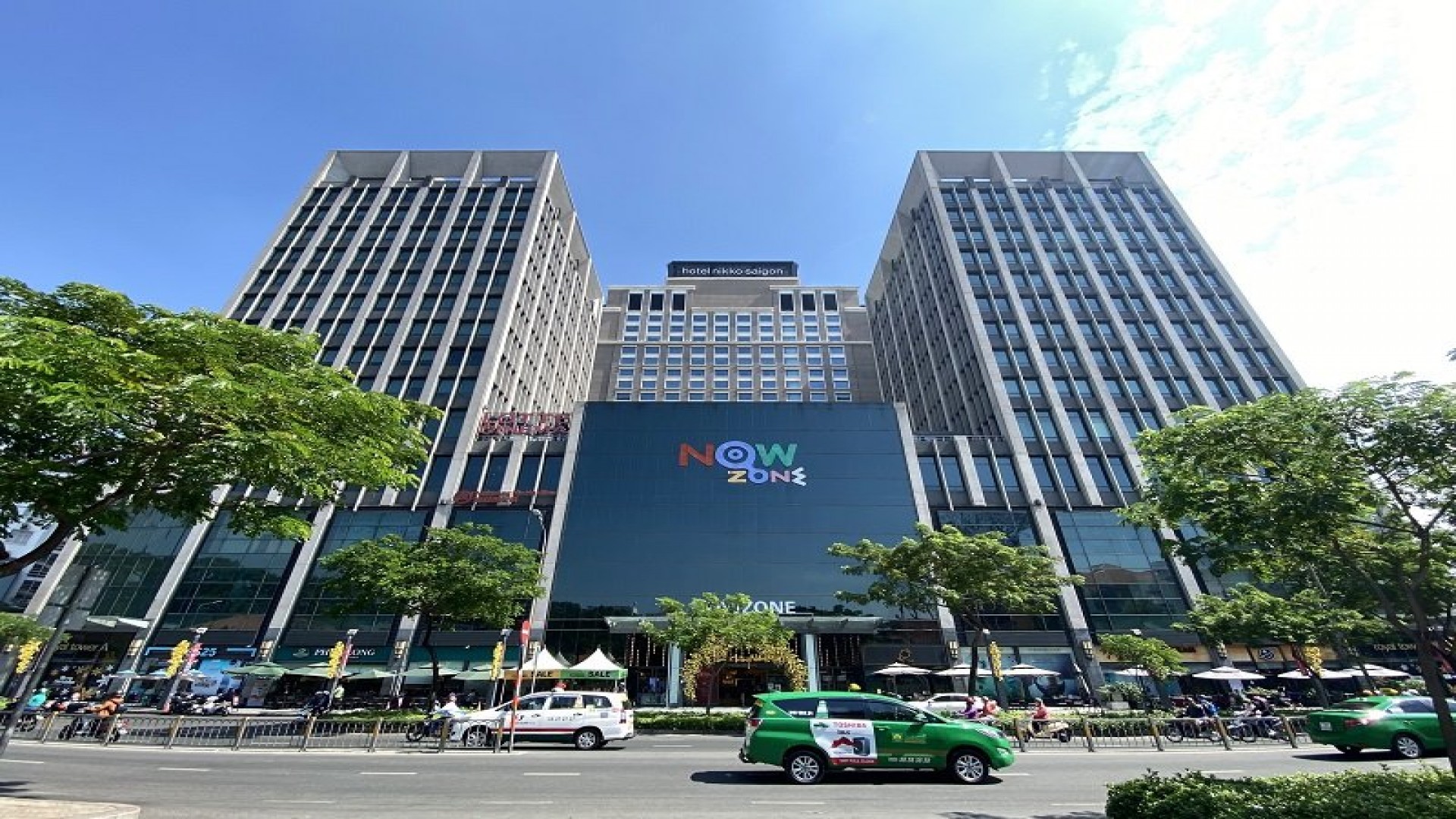 Royal Center
(Nowzone )