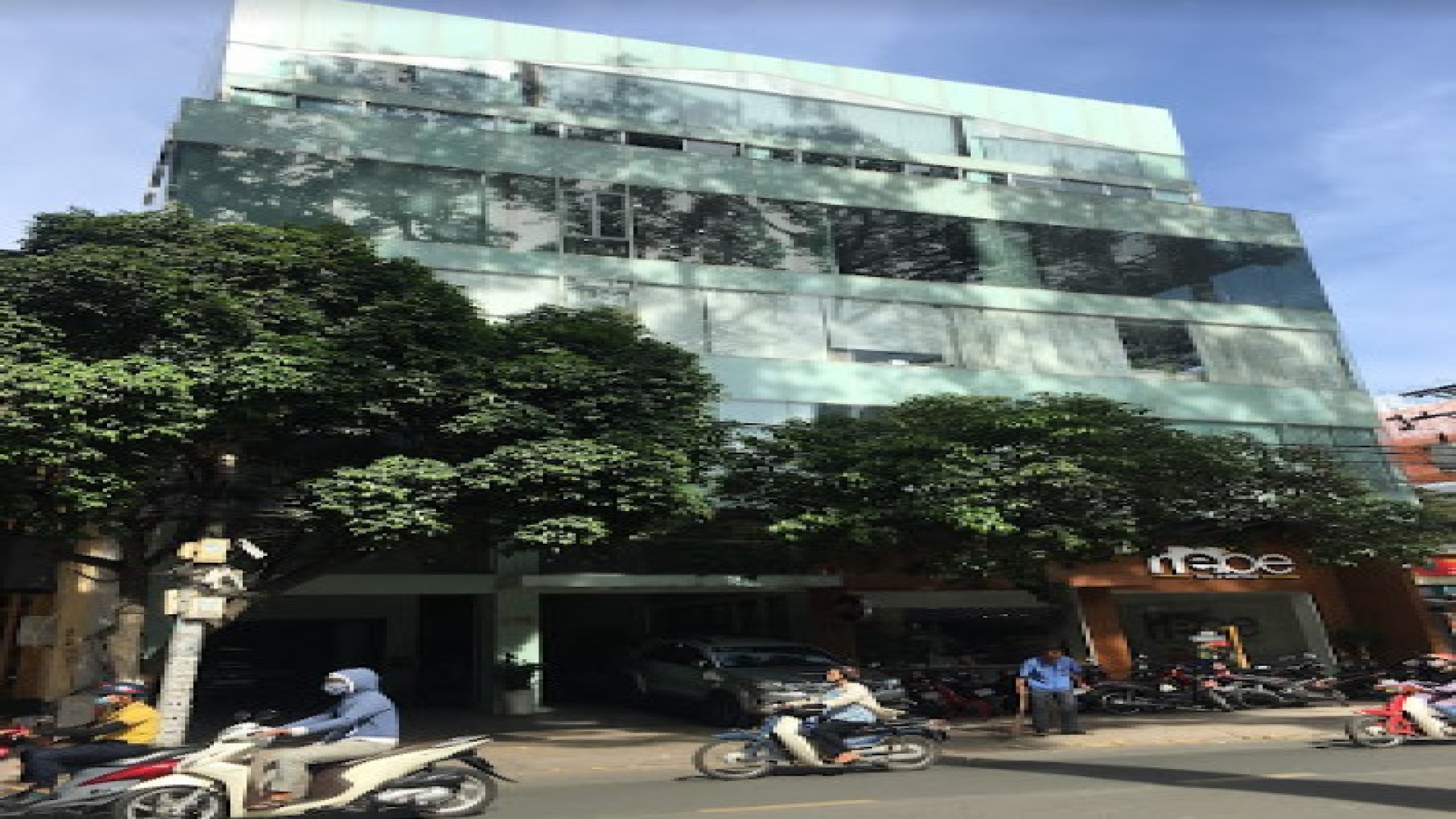 Aria Holdings Building
 (Nahi)