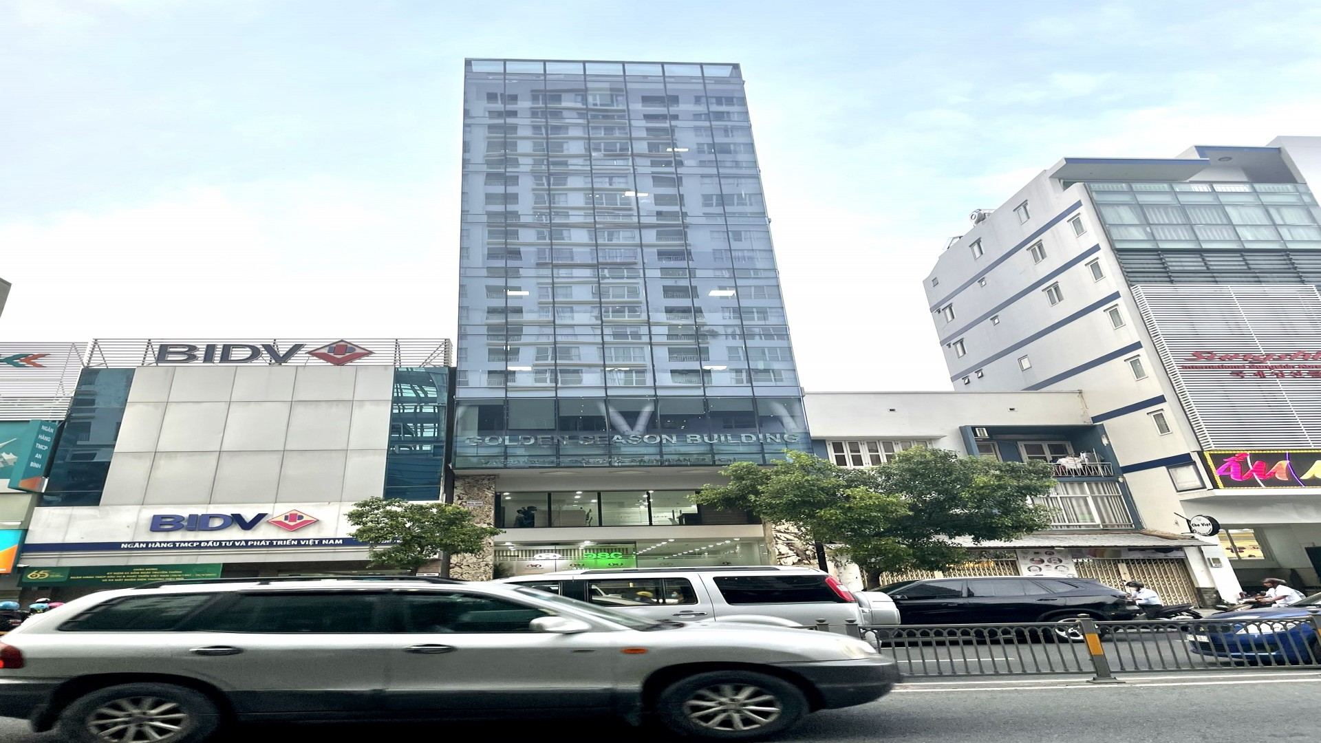 Golden Season 
Building