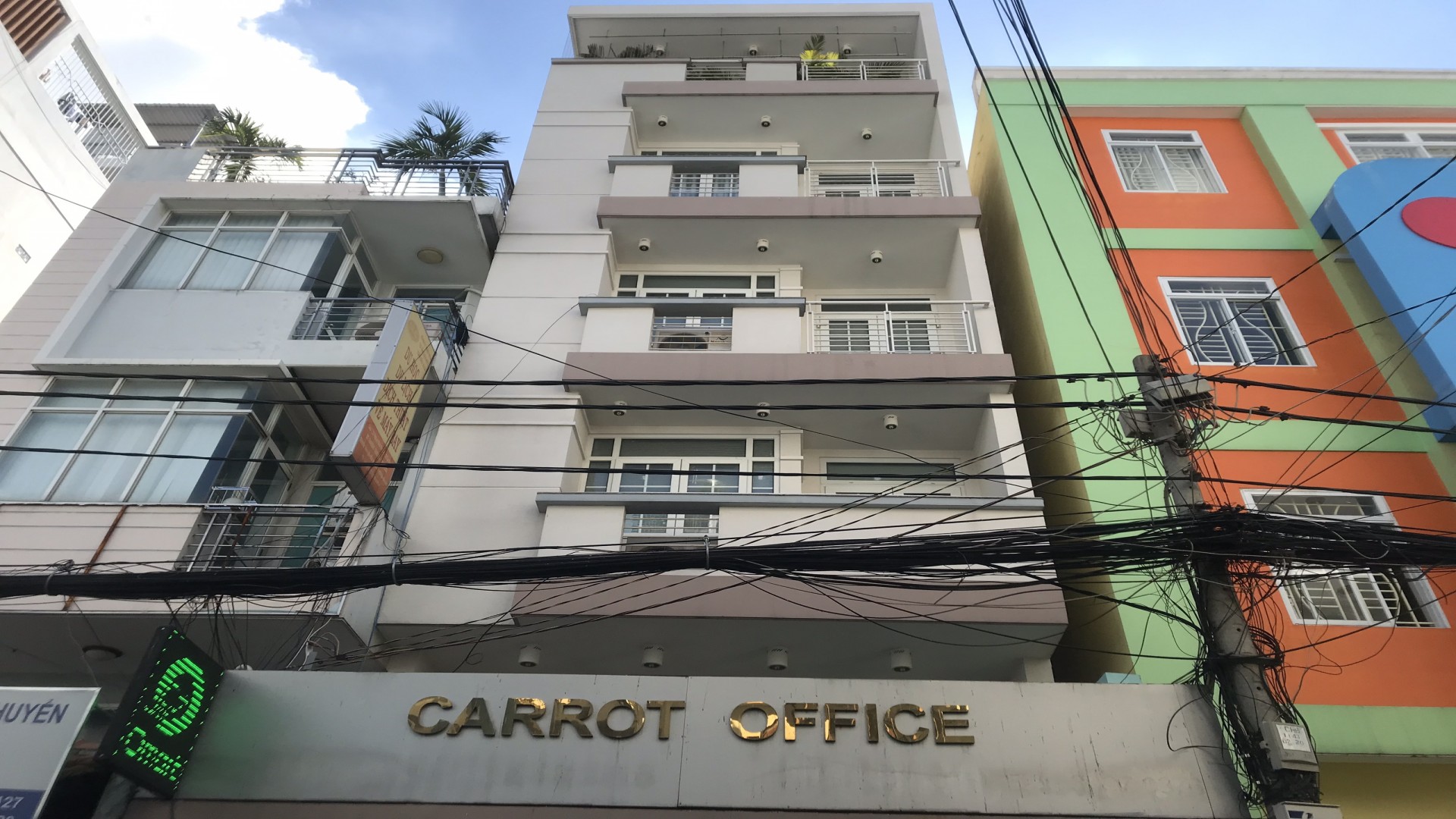 Carrot Building