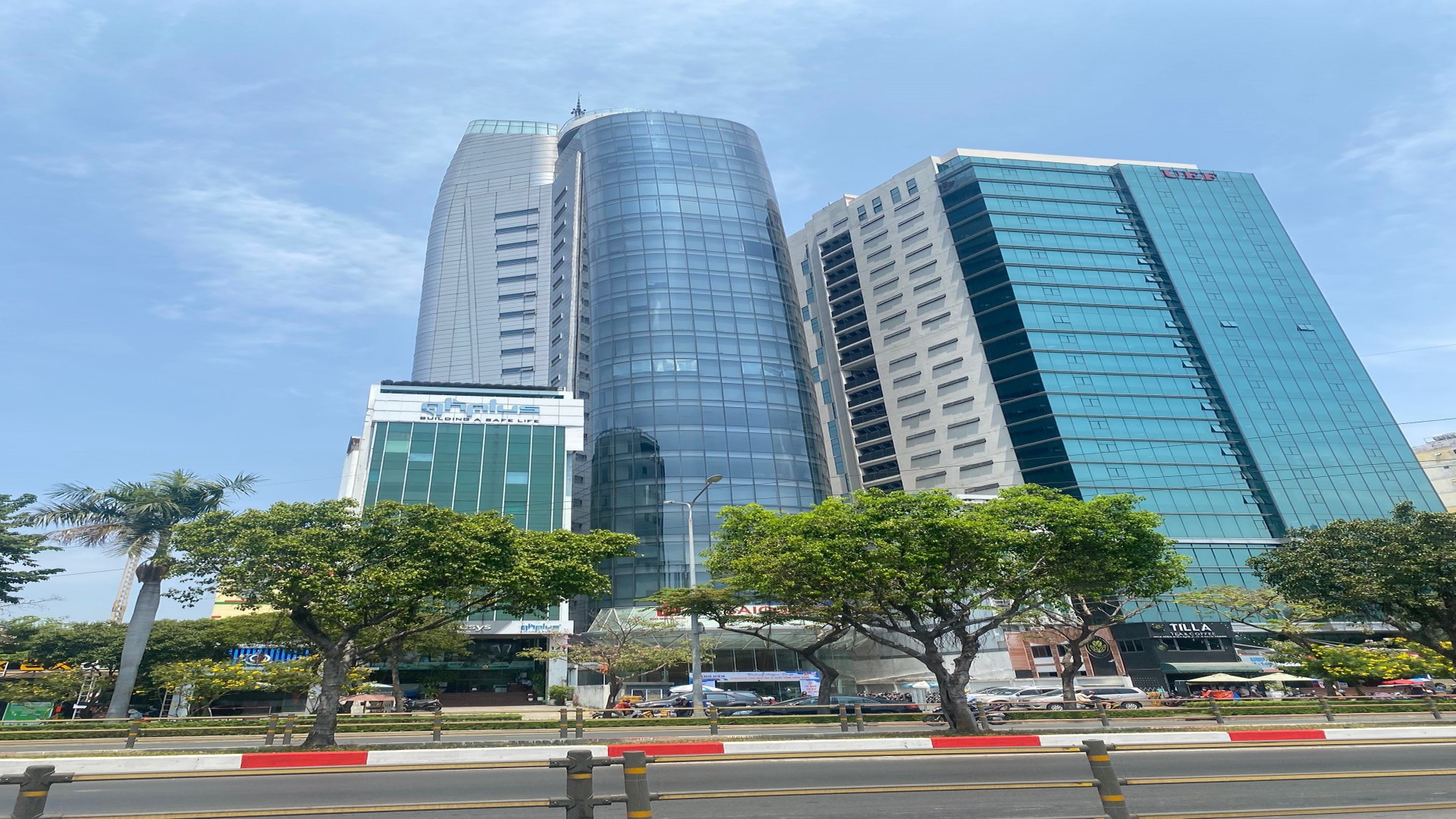 Whiskycognac Building