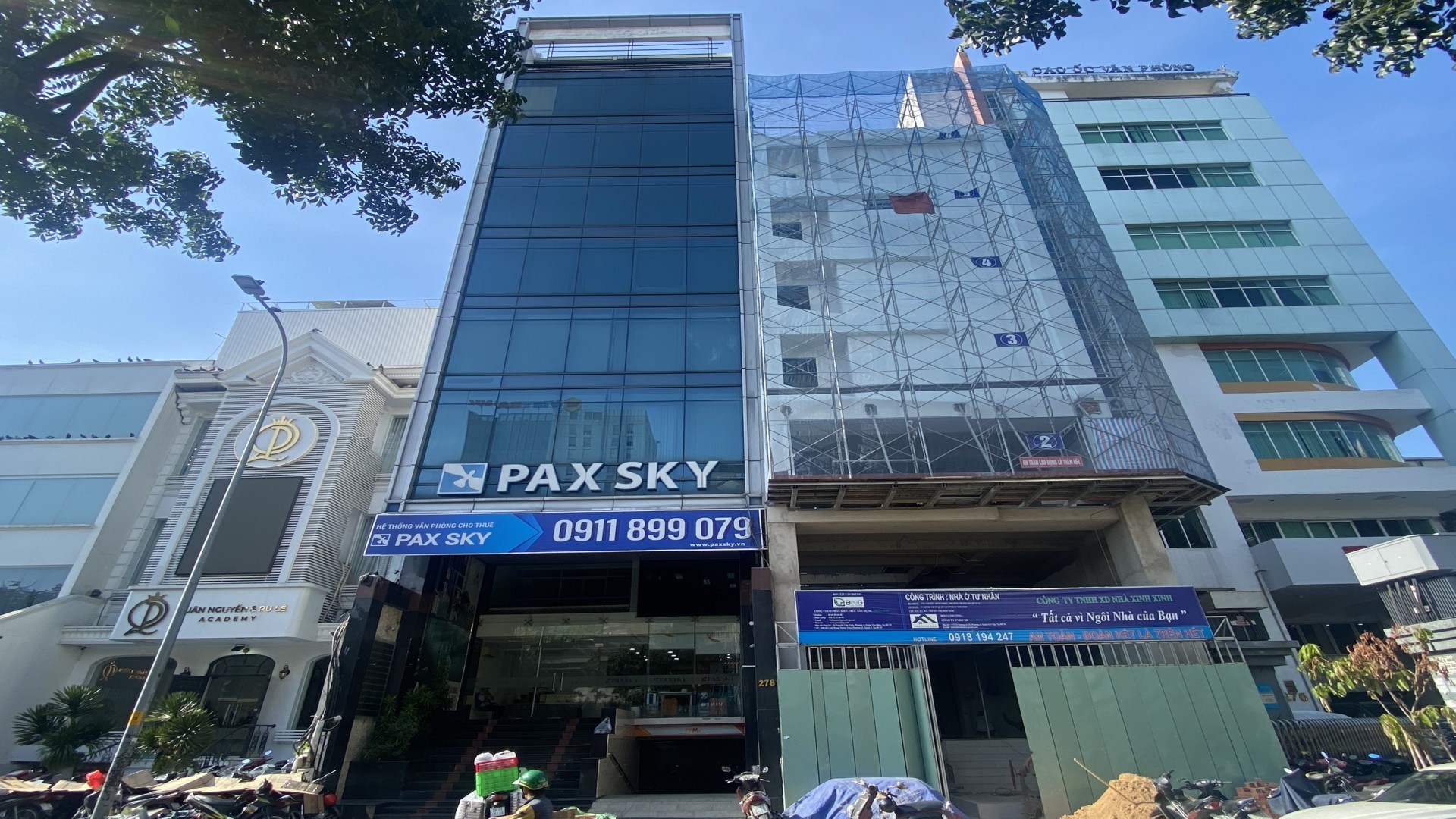 Pax Sky (Vạn Mỹ)