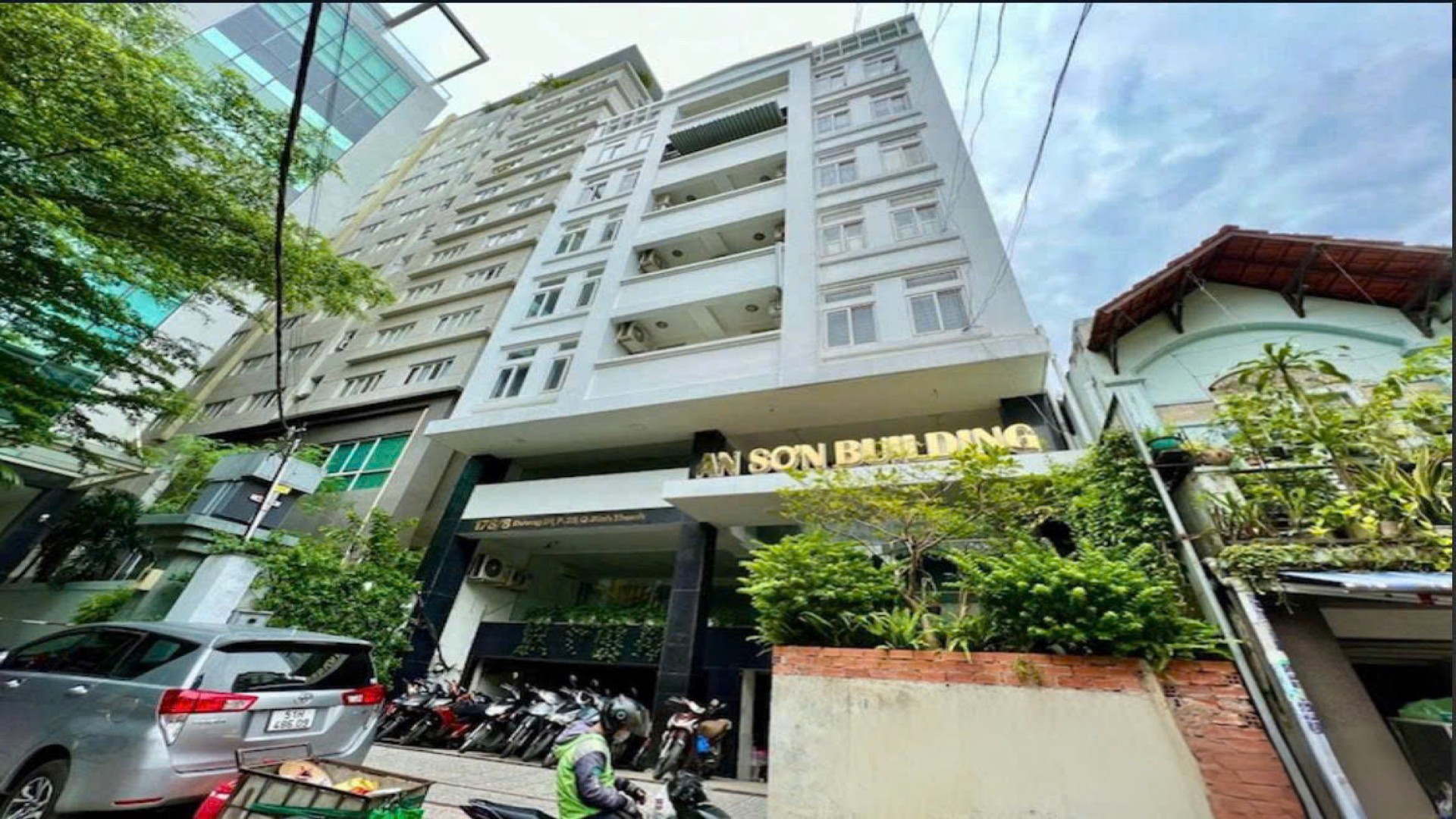 An Sơn Building
 ( Cosmobiz)