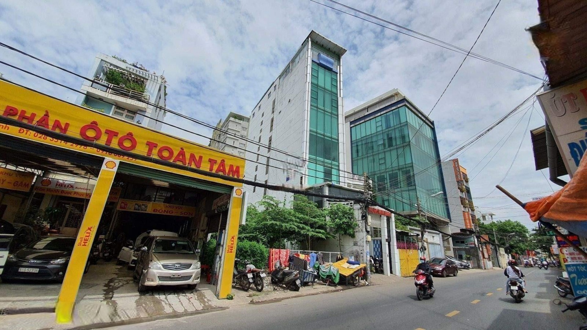 Phú Hưng Building