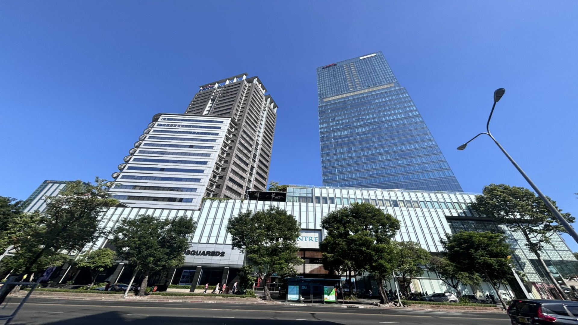 Saigon Centre 
tháp mới