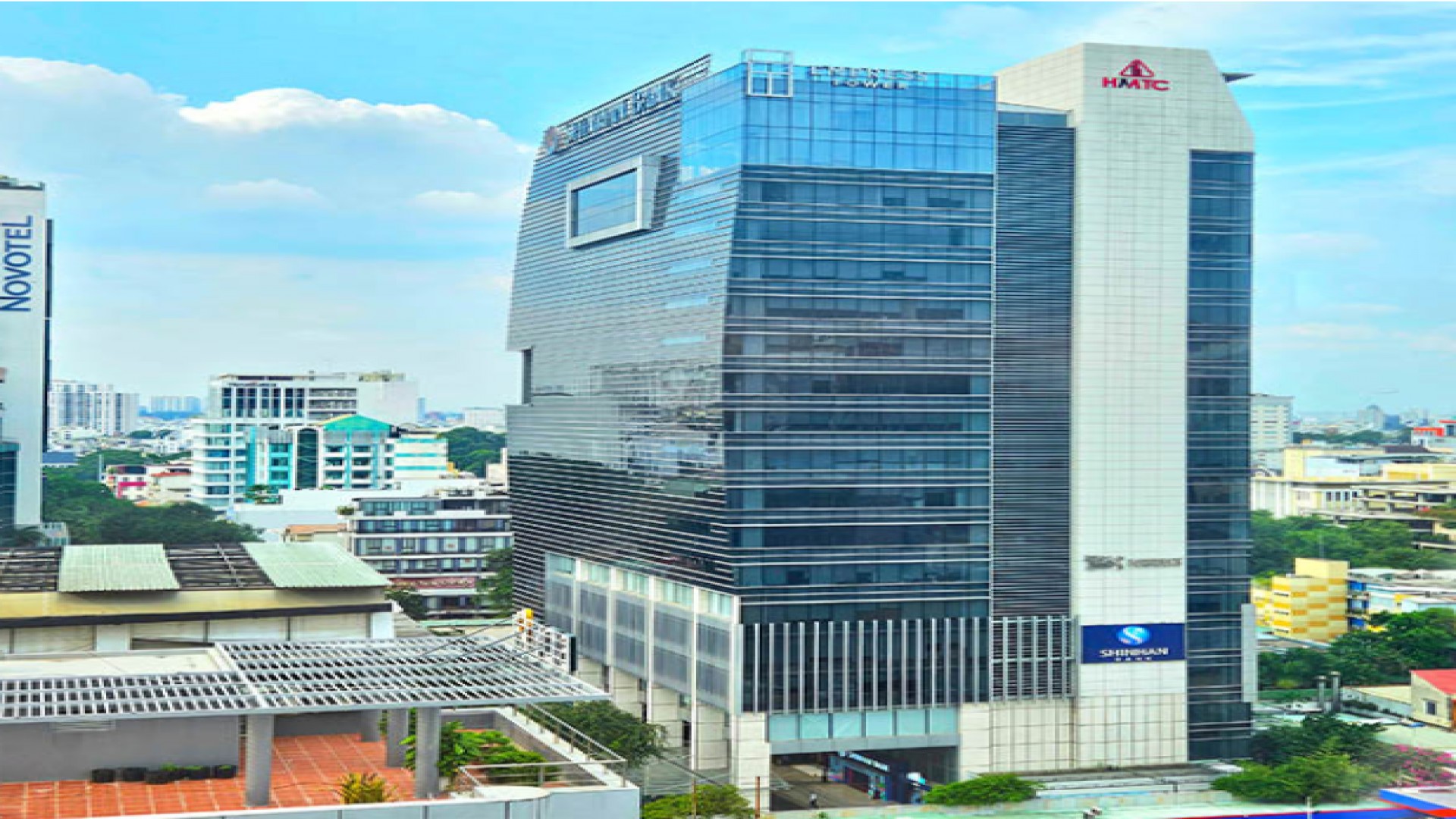 Empress Business center